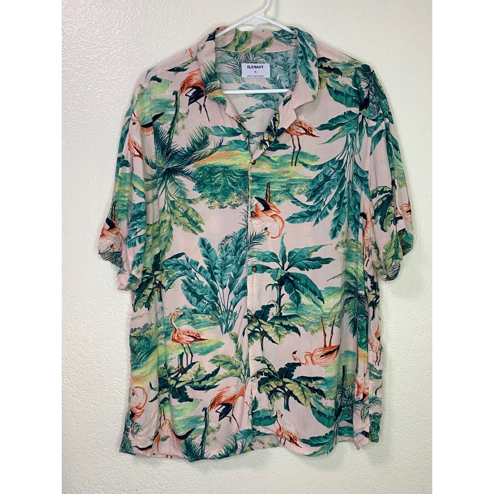 Old Navy Mens Hawaiian Shirt Size XL Flamingo Tropical Palm Tree Camp Shirt